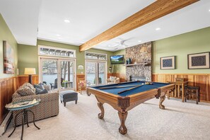 House (4 Bedrooms) | Property amenity - Million Dollar View by Taylor Made Deep Creek (McHenry)