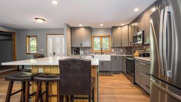 House (5 Bedrooms) | Property amenity