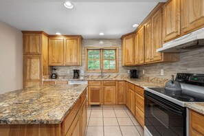 Property amenity - Moon Tower by Taylor Made Deep Creek (McHenry)
