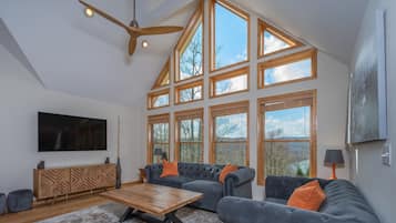 House (4 Bedrooms) | Property amenity