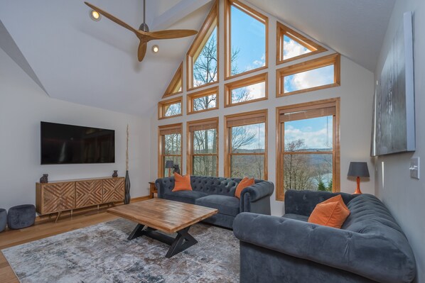 House (4 Bedrooms) | Property amenity