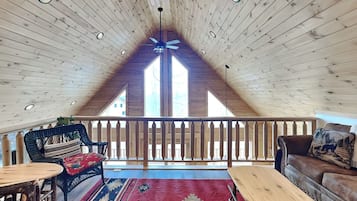 Casa (5 Bedrooms) | Servicio de la propiedad