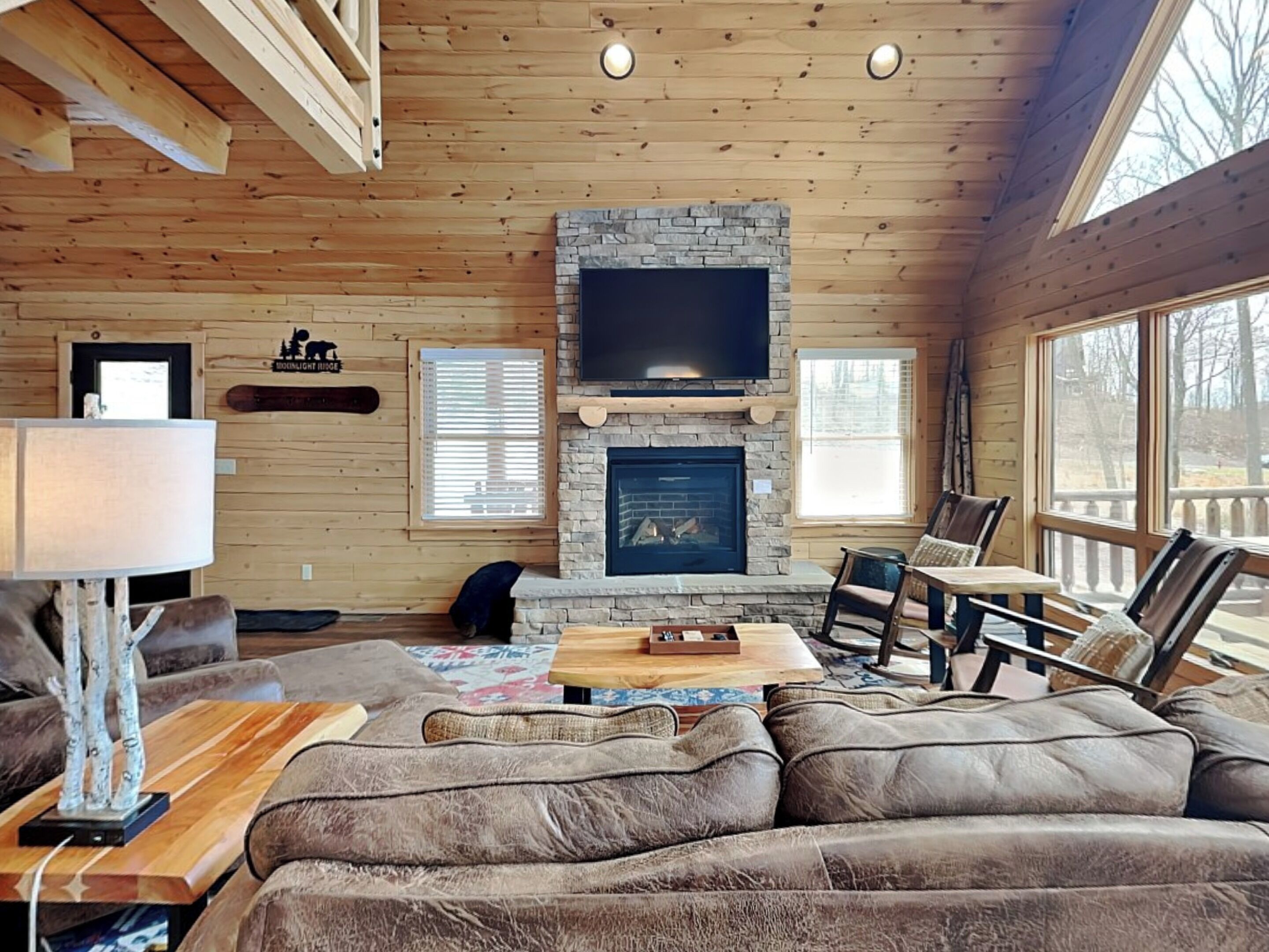 Nhà (5 Bedrooms) | Tiện nghi, dịch vụ nơi lưu trú