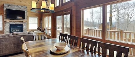 House (5 Bedrooms) | Property amenity