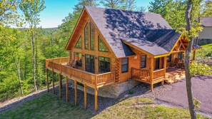 House (5 Bedrooms) | Property amenity