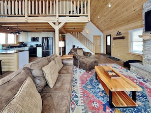 House (5 Bedrooms) | Property amenity