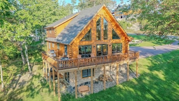 Hus (5 Bedrooms) | Exteriör