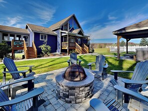 House (4 Bedrooms) | Front of property - Moonrise Retreat by Taylor Made Deep Creek (Swanton)