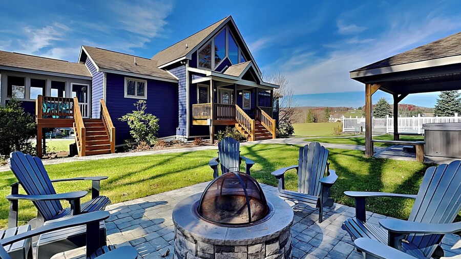 Moonrise Retreat