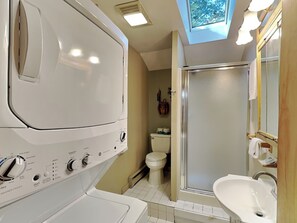 House (2 Bedrooms) | Property amenity - Mountain Escape by Taylor Made Deep Creek (McHenry)