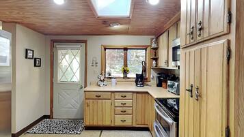 House (2 Bedrooms) | Property amenity