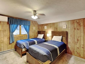 House (5 Bedrooms) | Property amenity - Mountain House by Taylor Made Deep Creek (Oakland)