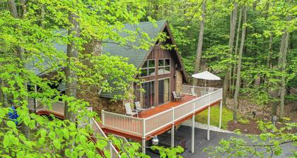 Mountain House by Taylor Made Deep Creek