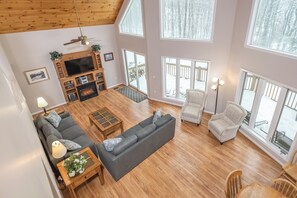 House (5 Bedrooms) | Property amenity