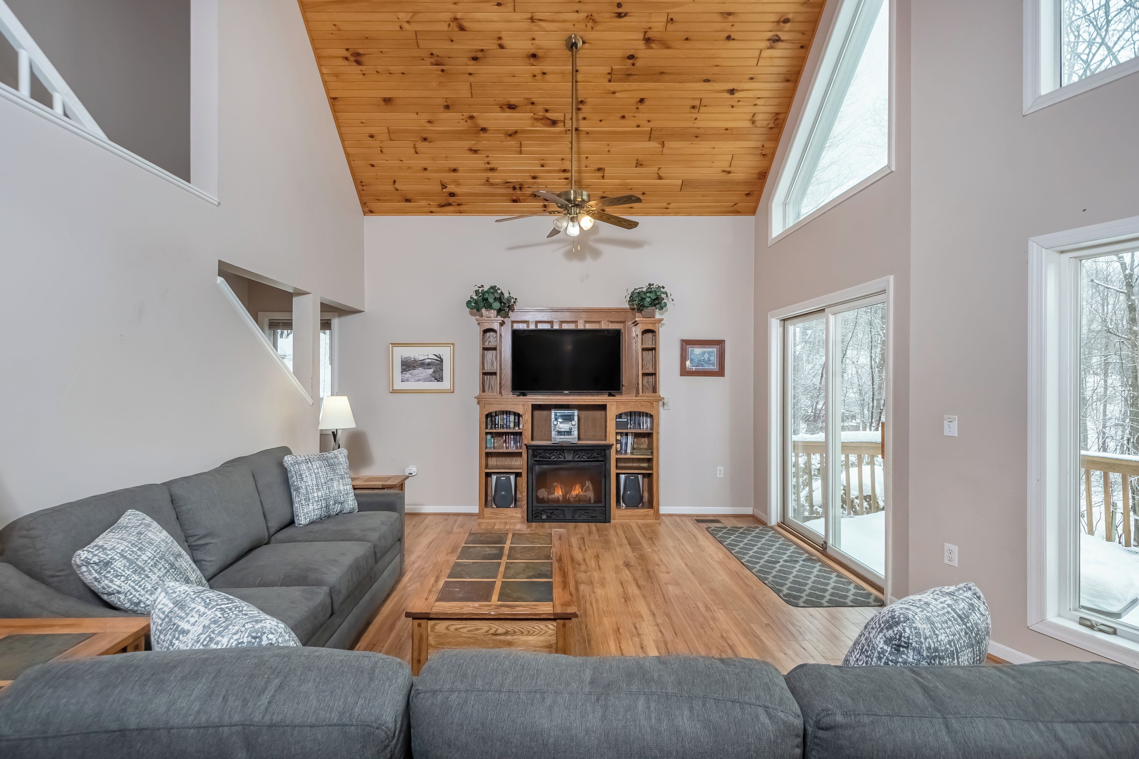 House (5 Bedrooms) | Property amenity