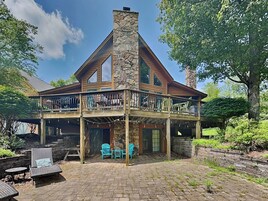 House (5 Bedrooms) | Property amenity