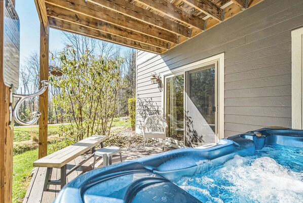 Studio (5 Bedrooms) | Property amenity