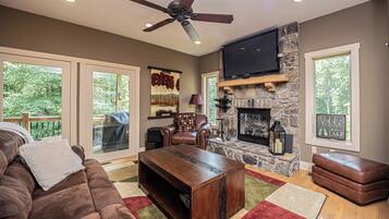 Studio (5 Bedrooms) | Property amenity