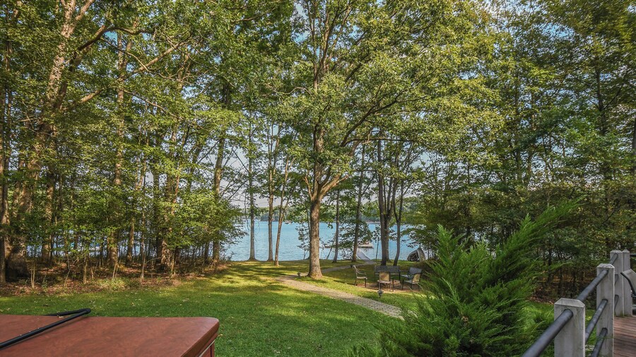 泰勒梅德深溪的大自然静居