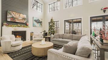 House (5 Bedrooms) | Property amenity