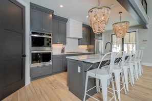 House (5 Bedrooms) | Property amenity - No Black Tie Affair by Taylor Made Deep Creek (McHenry)