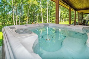 House (6 Bedrooms) | Property amenity - Off the Deep End by Taylor Made Deep Creek (McHenry)