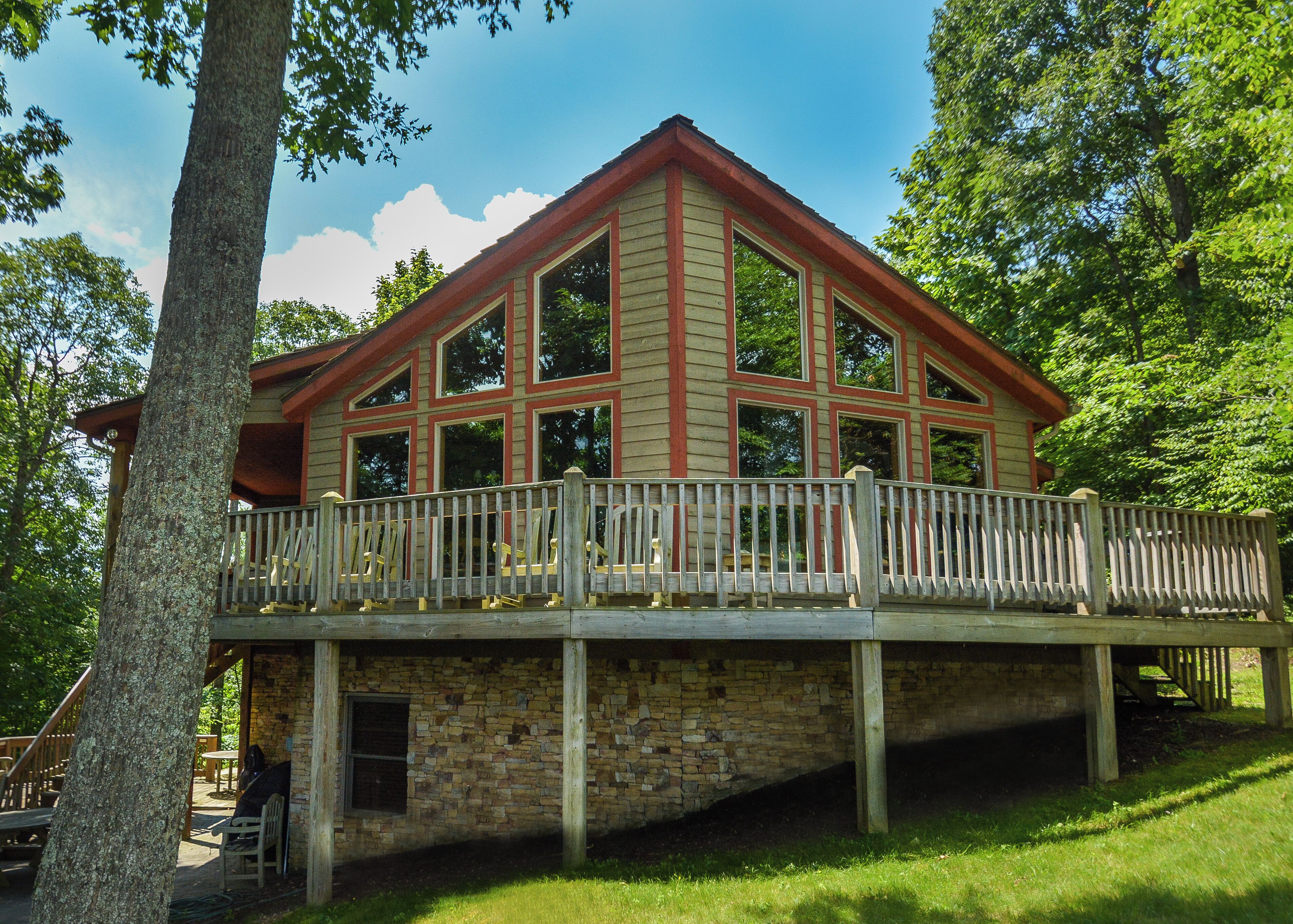House (5 Bedrooms) | Front of property