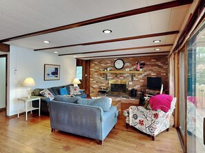 House (6 Bedrooms) | Property amenity - Our Golden Retreat by Taylor Made Deep Creek (Swanton)