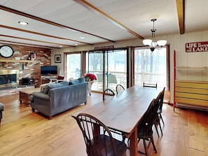 House (6 Bedrooms) | Property amenity - Our Golden Retreat by Taylor Made Deep Creek (Swanton)