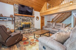 House (4 Bedrooms) | Property amenity - Over the Rainbow by Taylor Made Deep Creek (McHenry)