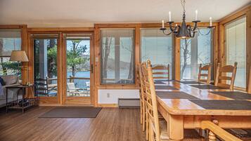 House (4 Bedrooms) | Property amenity