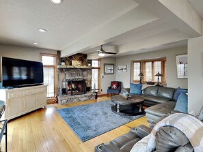 House (4 Bedrooms) | Property amenity