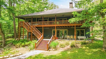 Rumah (6 Bedrooms) | Fasilitas properti