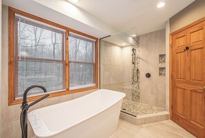 Property amenity - Powder N Wakes by Taylor Made Deep Creek (McHenry)