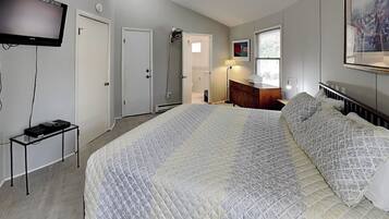House (3 Bedrooms) | Property amenity