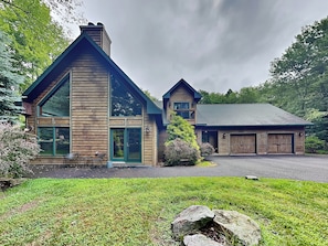 House (4 Bedrooms) | Property amenity