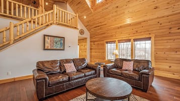 House (4 Bedrooms) | Property amenity