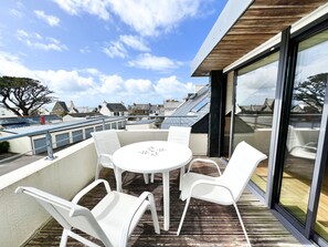 Outdoor dining - Spacious duplex sea view, balcony terrace + parking space / IDEAL FAMILY (Le Conquet)