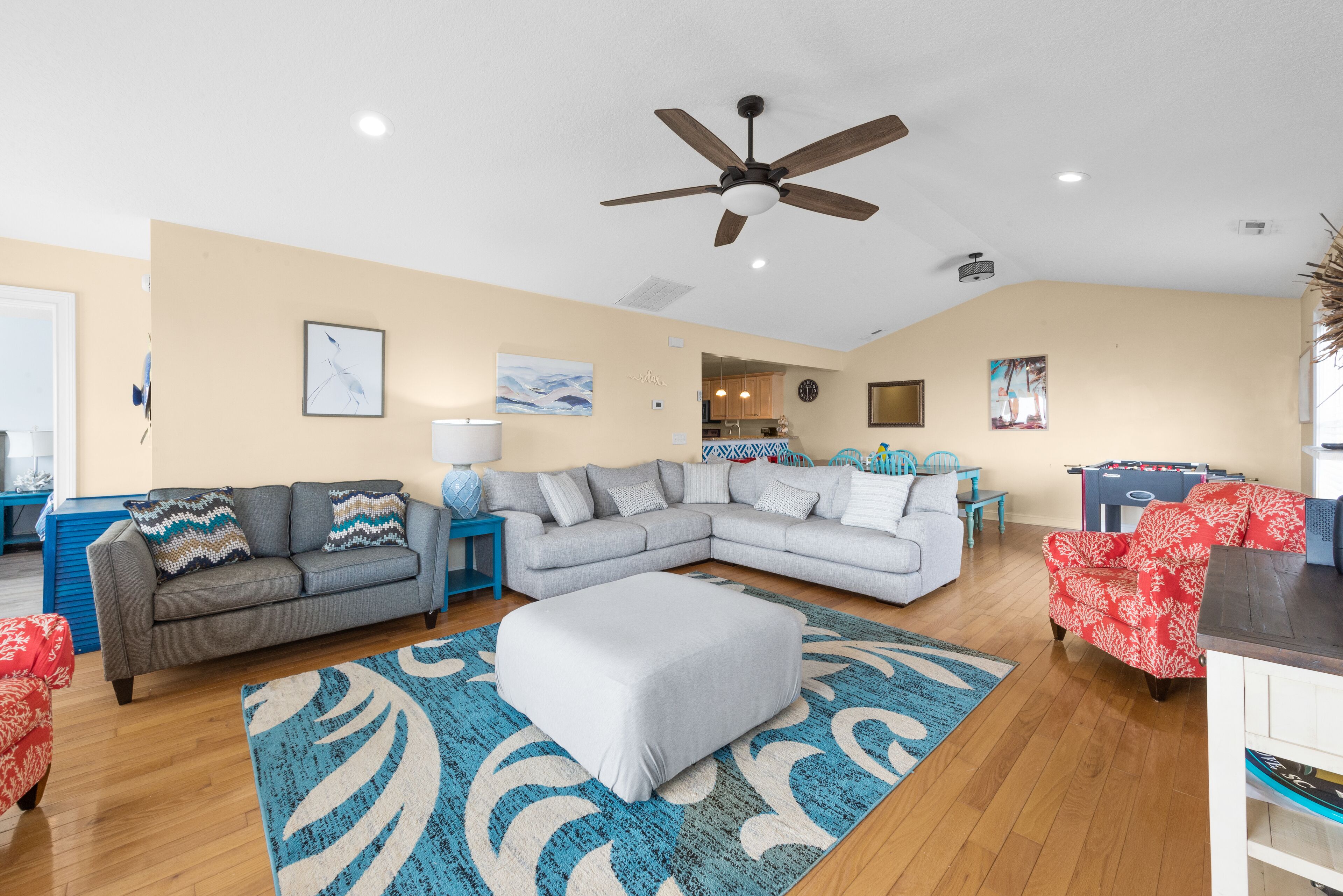 Beach Haven 2 - Stylish & Comfortable across the street from the Beach