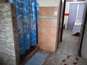 Dreibettzimmer | Badezimmer