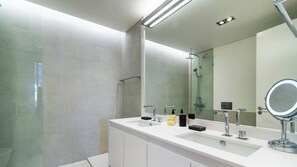 Hair dryer, towels