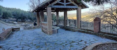 Enceinte de lâhĂ©bergement