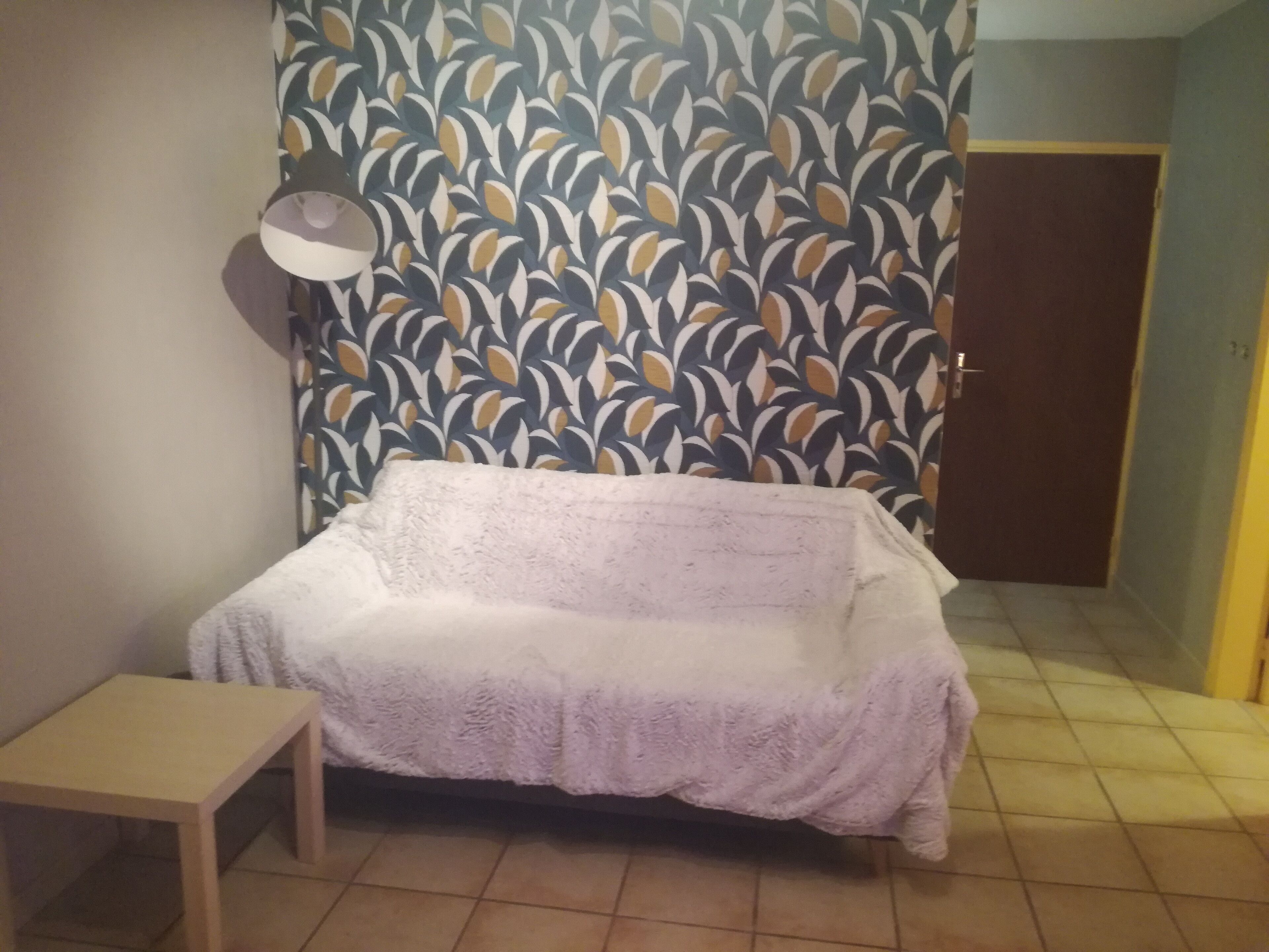 Superb sea view 10 minutes walk from the beach