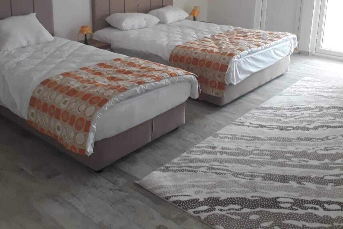 1 bedroom, Select Comfort beds, individually decorated