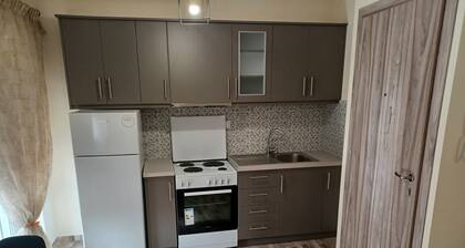 Elegant Studio Mytilini - 5 λΔÏÏÎŹ αÏÏ ÏÎż ÎșÎΜÏÏÎż ÏÎ·Ï ÏÏληÏ!