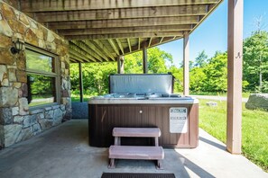 House (5 Bedrooms) | Property amenity - Rocky Adventures by Taylor Made Deep Creek (McHenry)