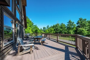 House (5 Bedrooms) | Property amenity