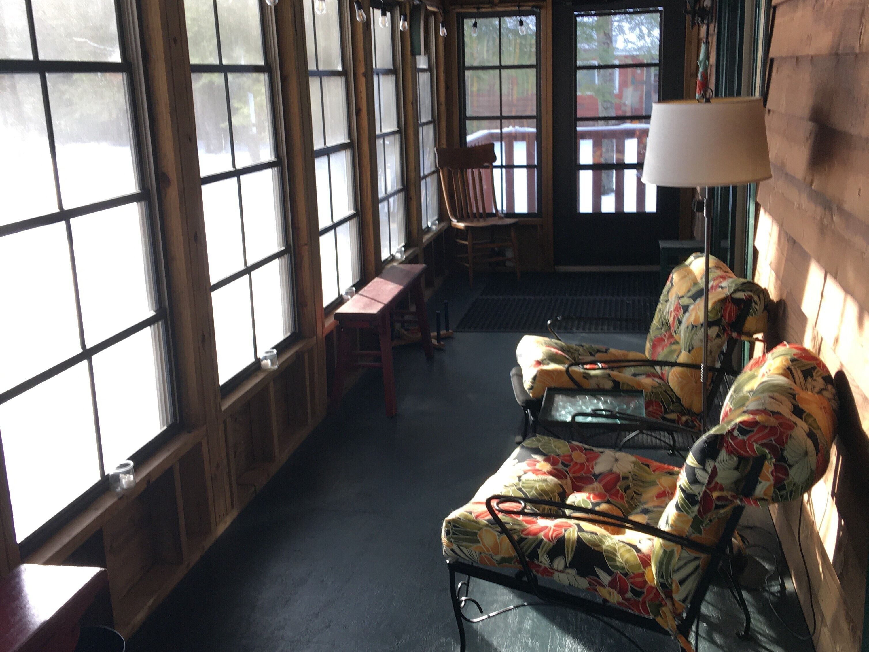 Minocqua Lac du Flambeau WI Northwoods Log Loft Cabin on Amber Lake