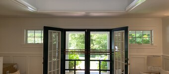 Oak Bluffs Family Retreat - Private Roundabout, Walk to the Beach & Downtown OB.