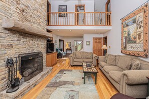 Casa (4 Bedrooms) | Servicio de la propiedad